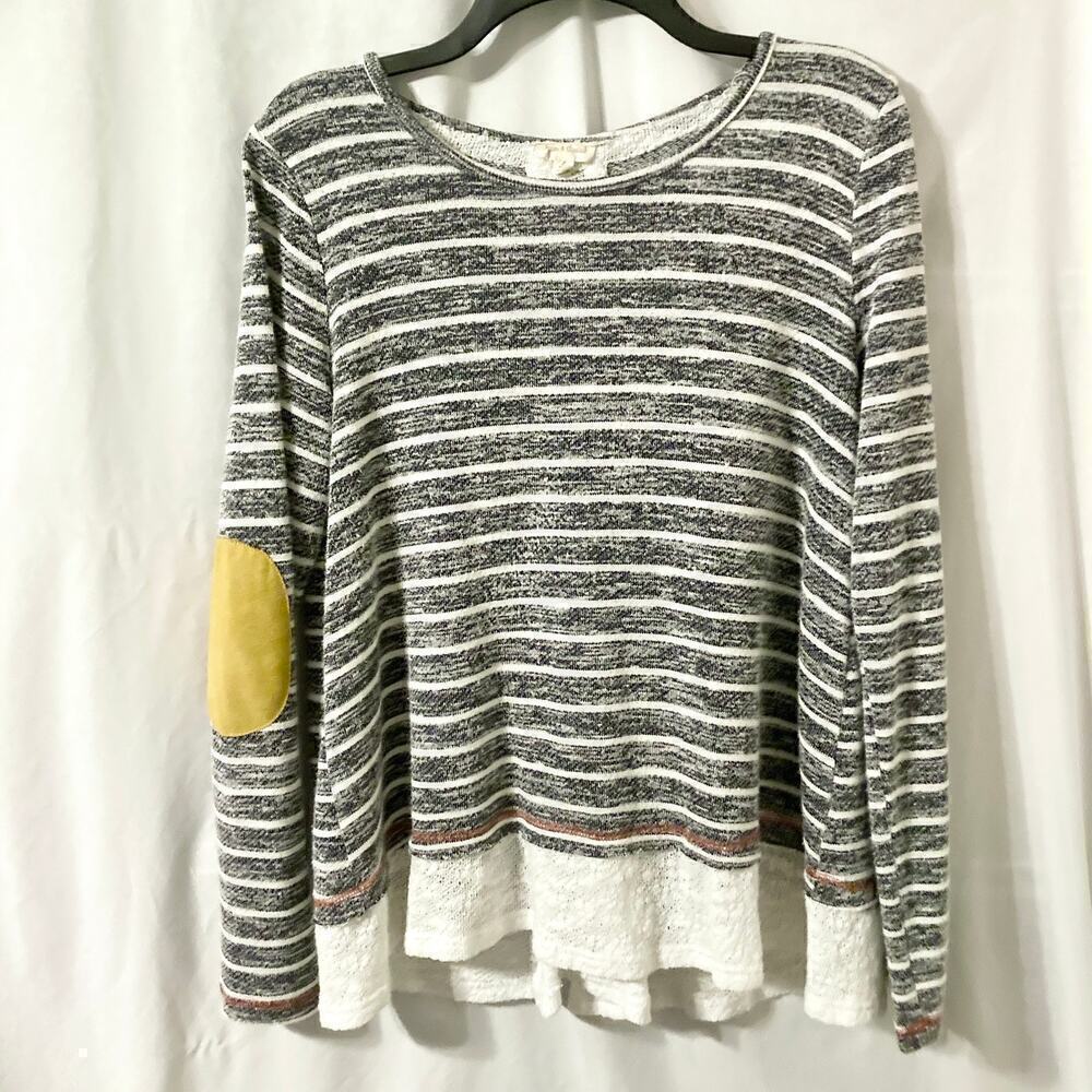 Hem & Thread Women's Large Knit Striped Top Button Back Lacy Detail - Picture 2 of 10